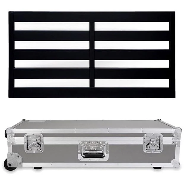 Pedaltrain Classic PRO Pedalboard (with Tour Case and Wheels)