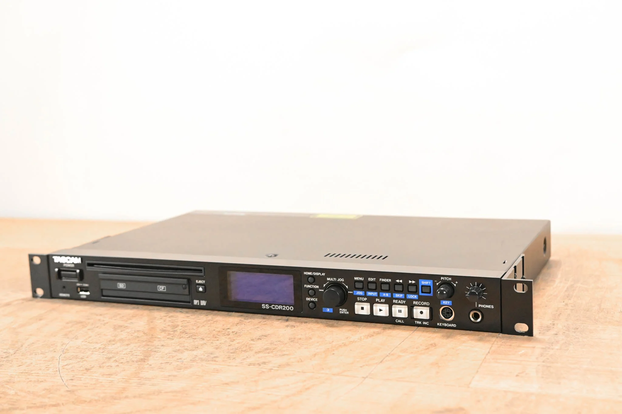 TASCAM SS-CDR200 Solid State and CD Digital Audio Recorder