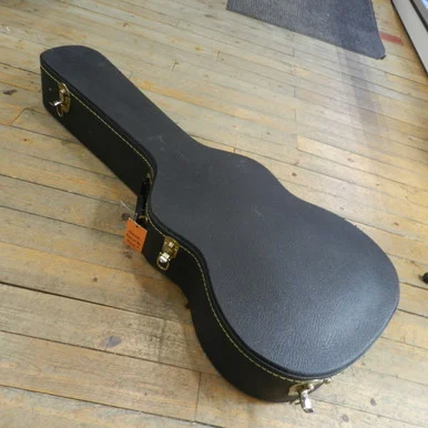 Used ACOUSTIC HARDSHELL CASE DRED Guitar Case