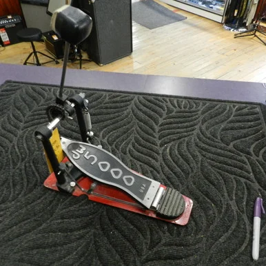 Used DW DW5000 Kick Drum Pedal