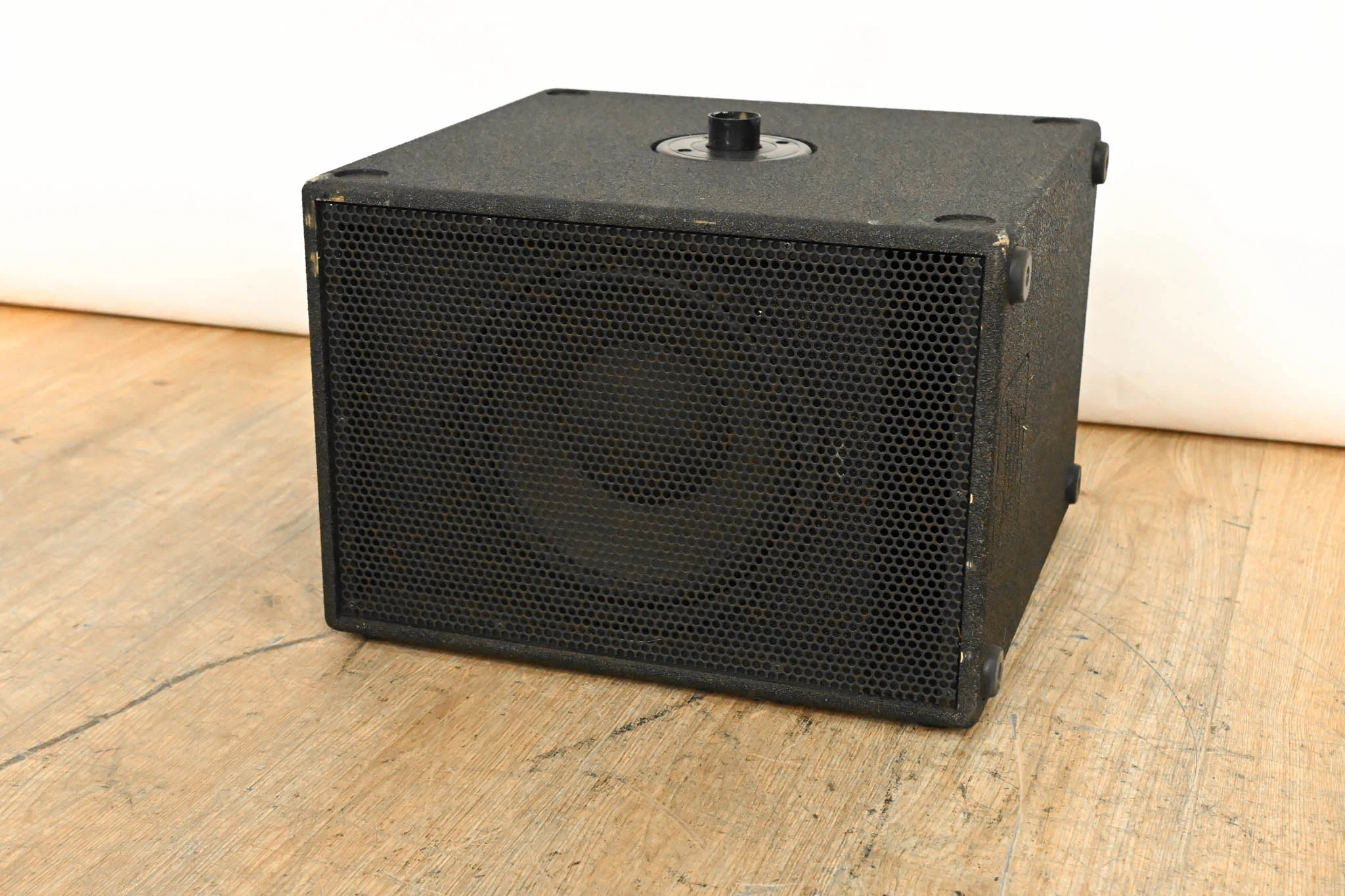 Carvin S610 Powered Subwoofer