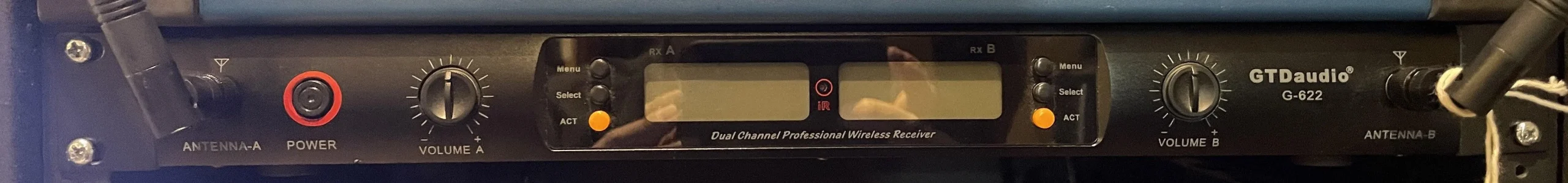 *USED* GTD Audio 2x100 Channel UHF Wireless Microphone System