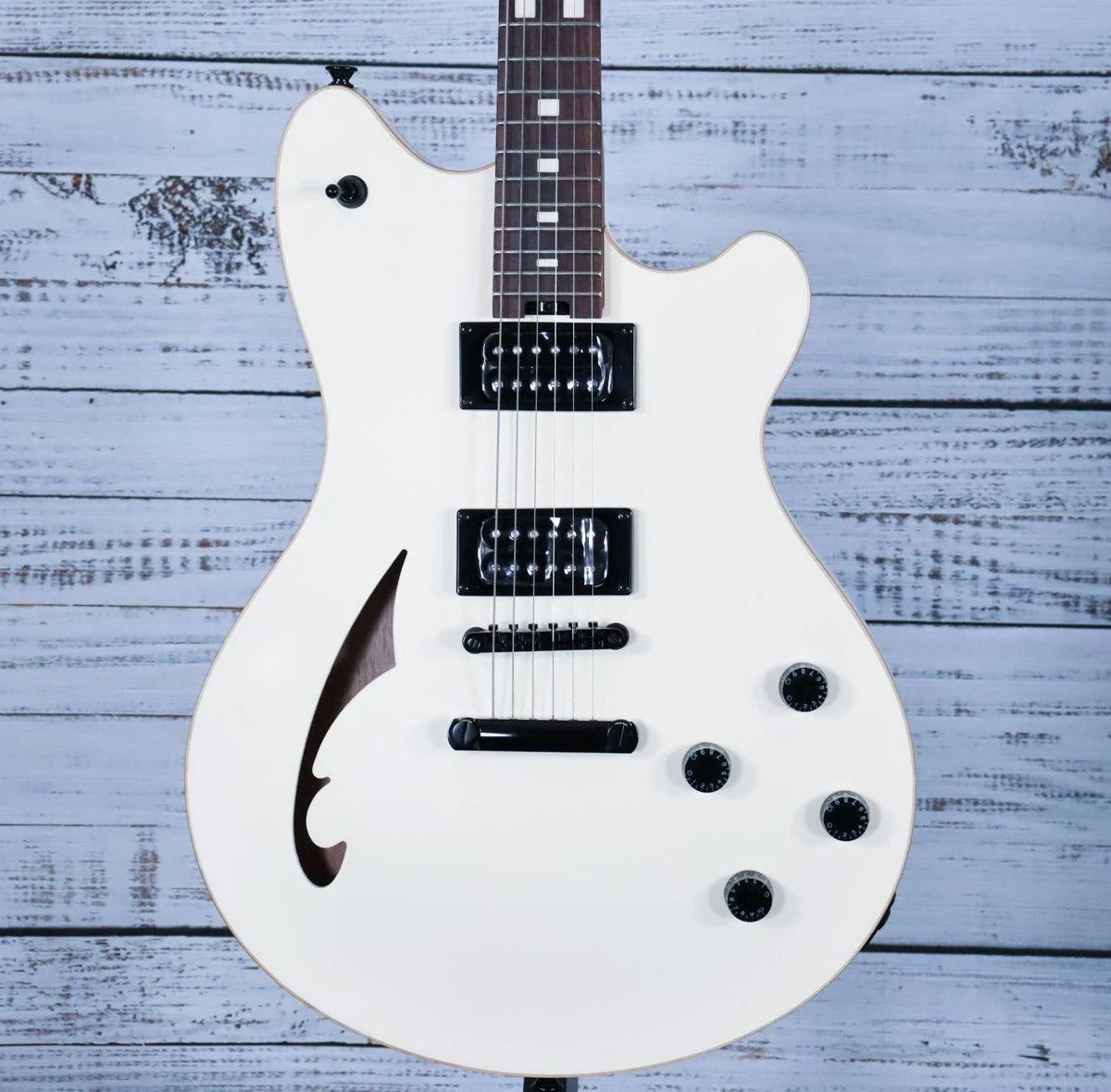 EVH SA-126 Standard | Satin Vintage White