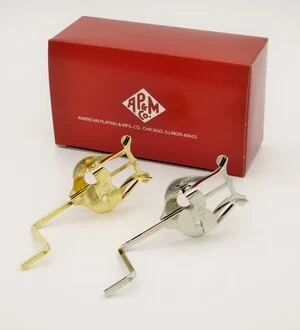 AP&M Co Saxophone Lyre - 517G