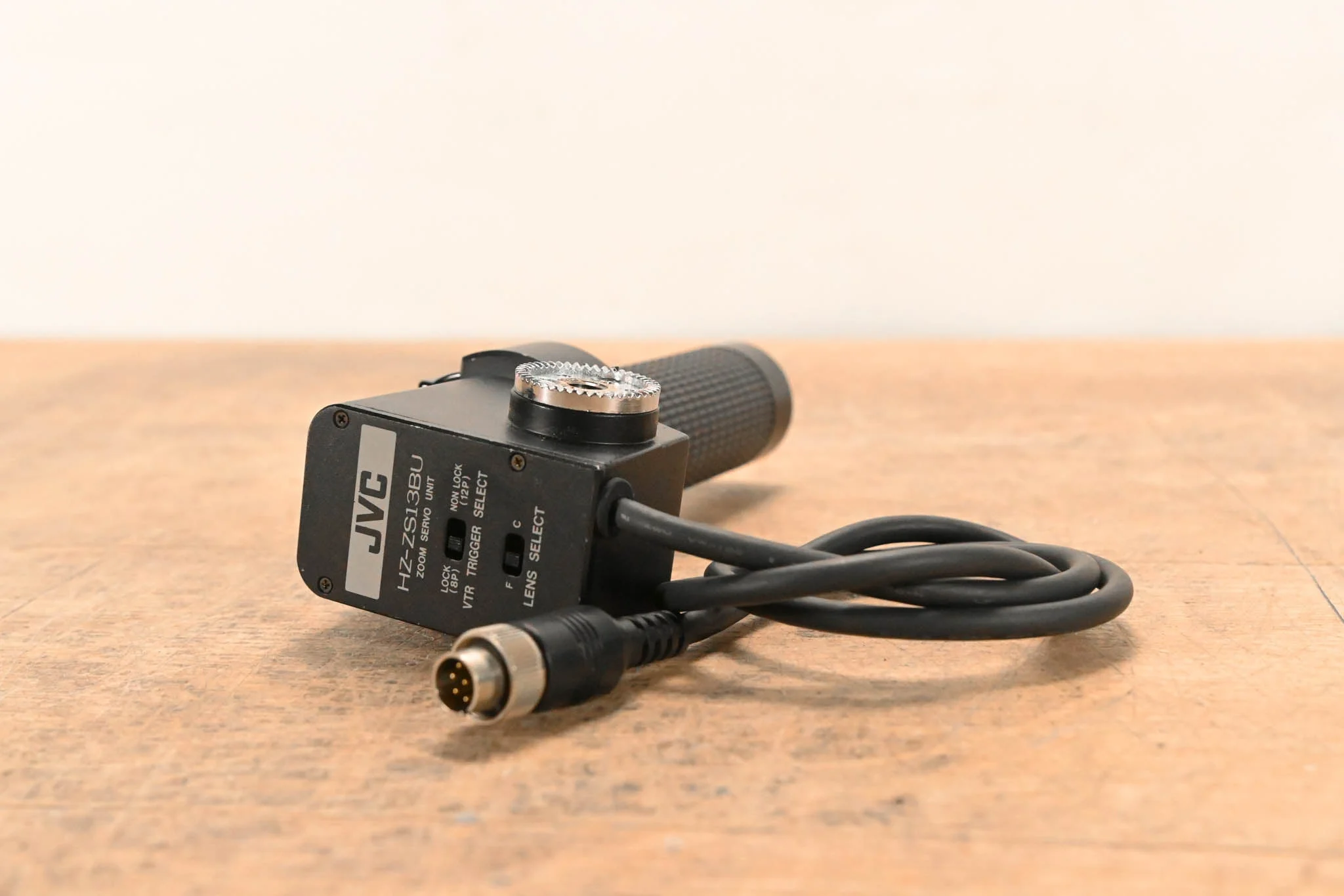 JVC HZ-ZS13BU Zoom Servo Lens Control