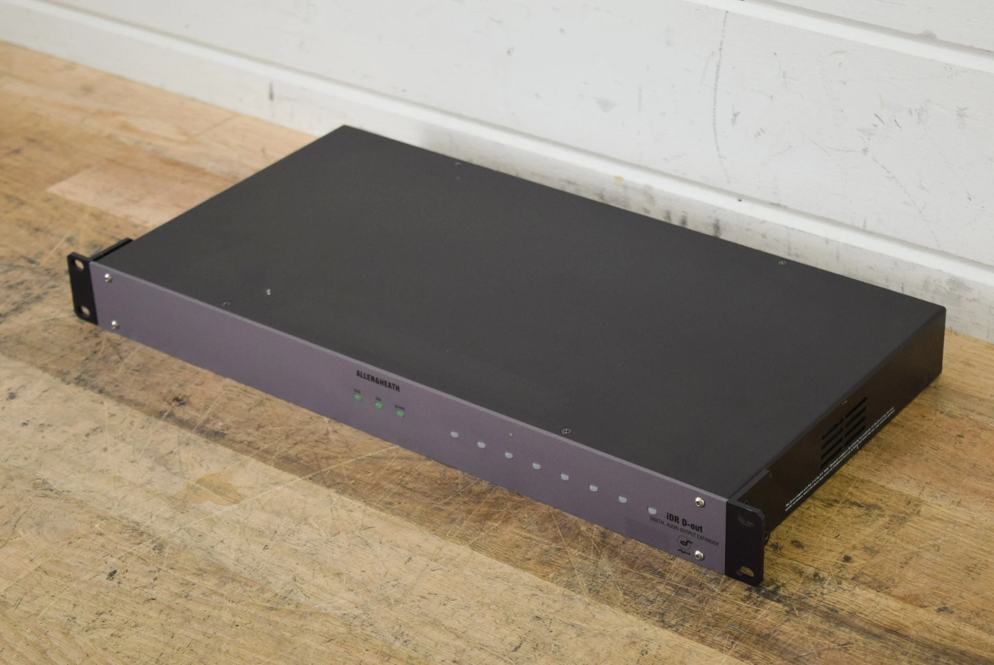 Allen & Heath iDR D-Out Digital Audio Output Expander
