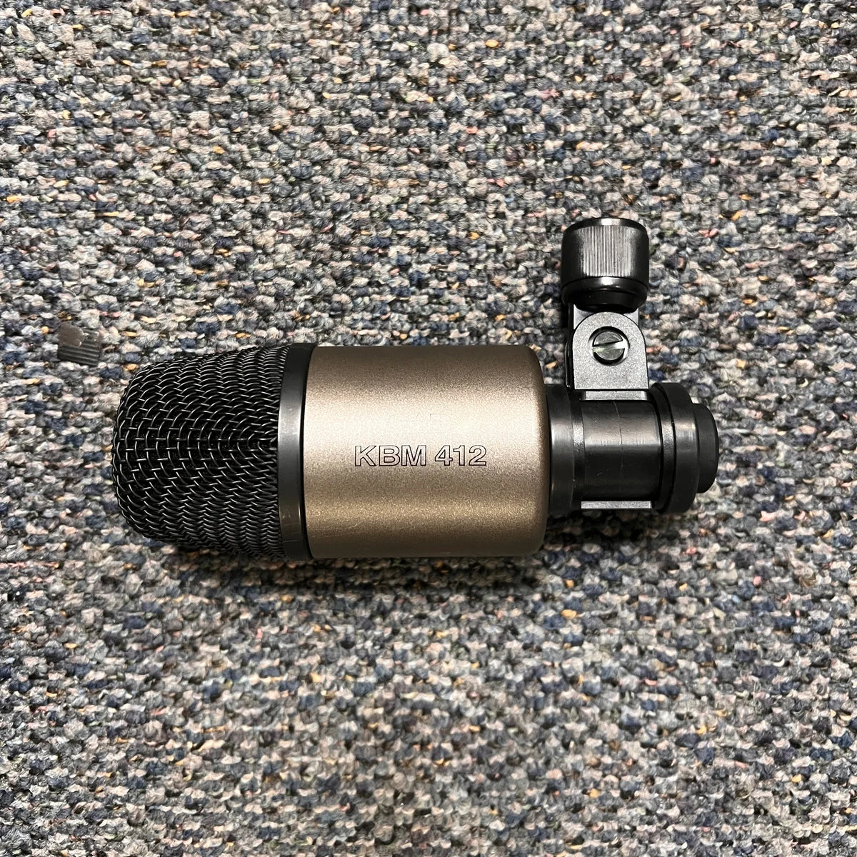 USED CAD KBM412 Kick Drum Microphone w/ clip