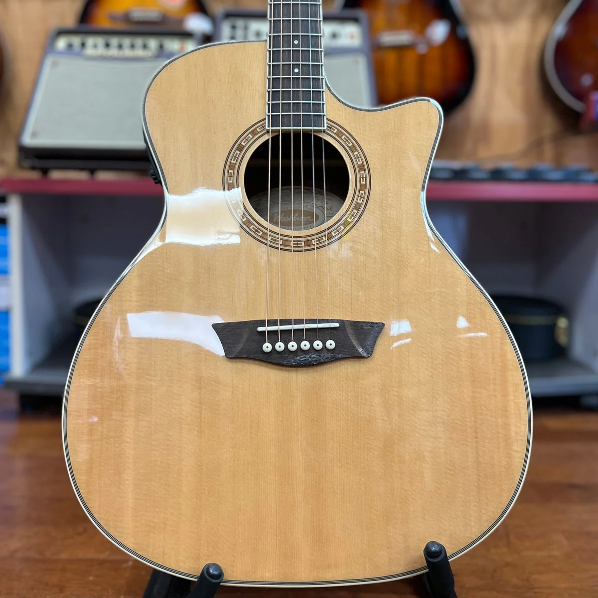 USED Washburn WG7SCE Harvest Series Grand Auditorium Cutaway Acoustic-Electric Guitar