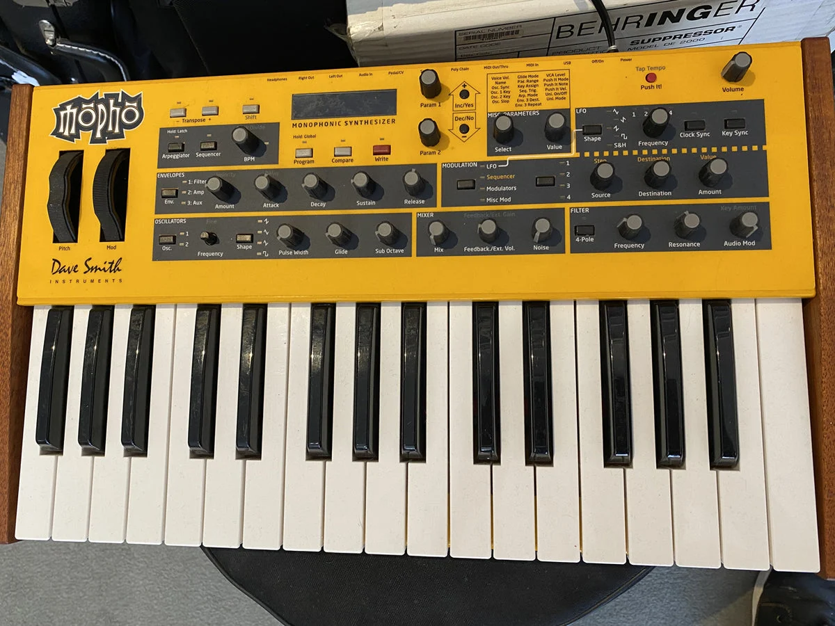 Dave Smith Mopho (Pre-Owned)