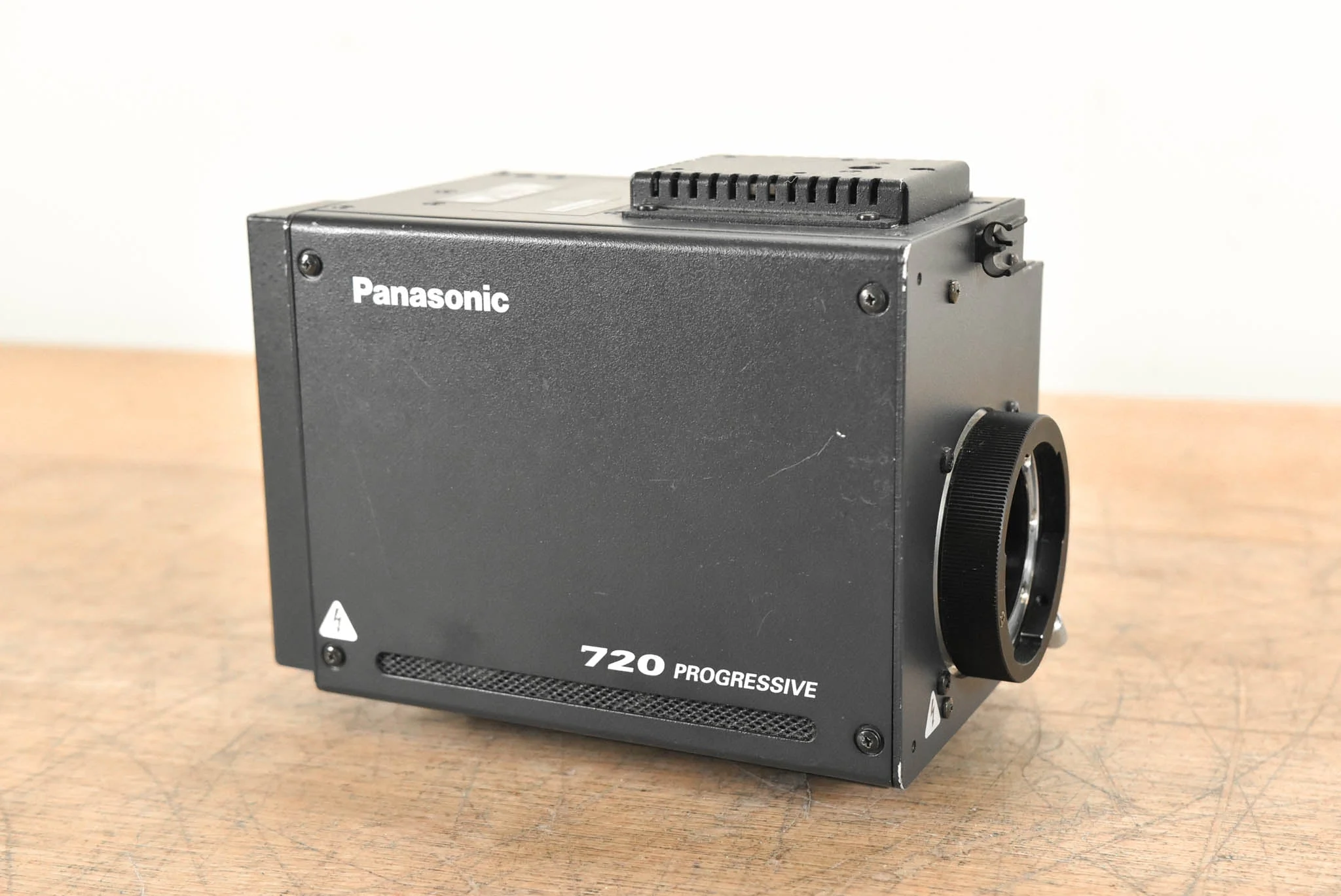 Panasonic AK-HC900P 720P Multi-purpose Digital Camera