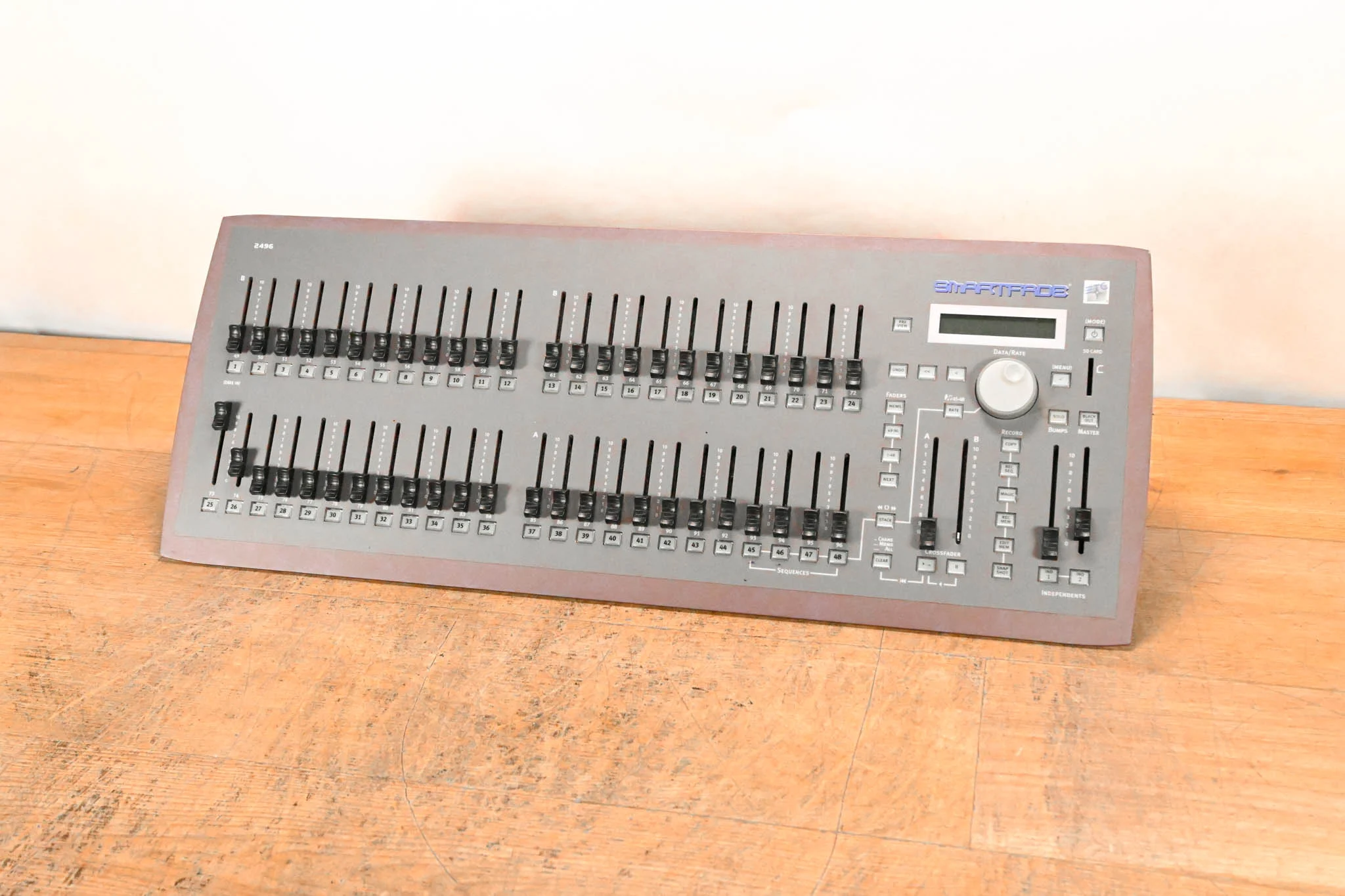 ETC SmartFade 2496 96-Channel Lighting Control Console (NO POWER SUPPLY)
