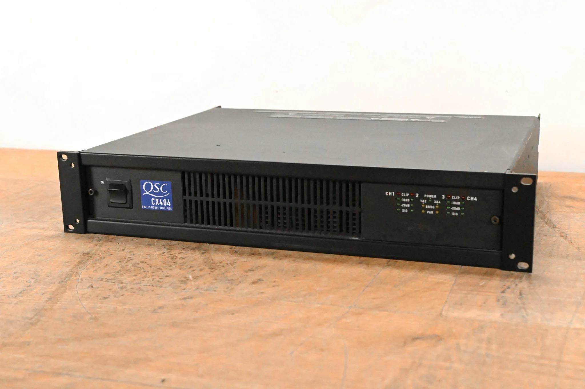 QSC CX404 400W 4-Channel Power Amplifier